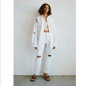 Distressed Straight Leg Jeans